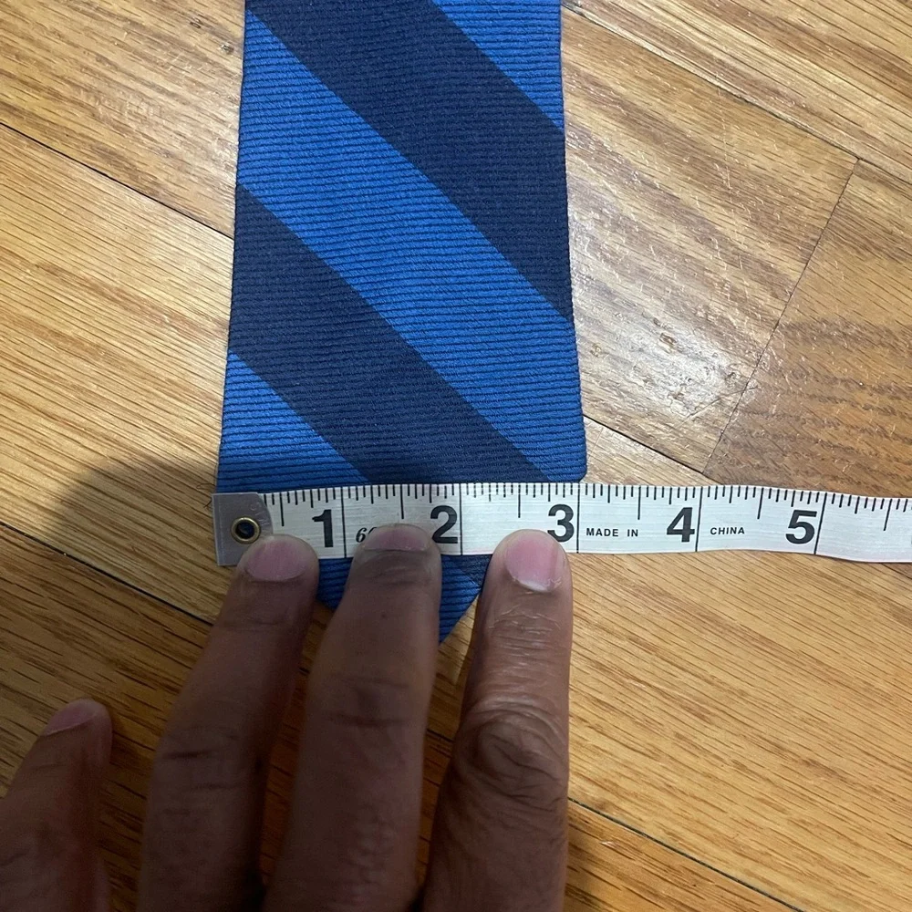 Ralph Lauren Blue Striped Men's Tie - Picture 3 of 6